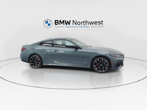Used 2025 BMW 430i xDrive Coupe w/ M Sport Package AWD/4WD image 5