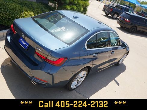 Used 2025 BMW 330i xDrive Sedan AWD/4WD image 14