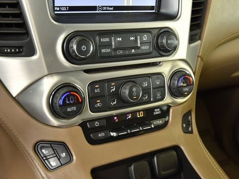 Used 2019 GMC Yukon XL SLT w/ Open Road Package image 33