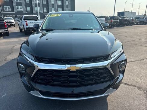 Used 2024 Chevrolet Blazer LT w/ Convenience Package FWD image 8