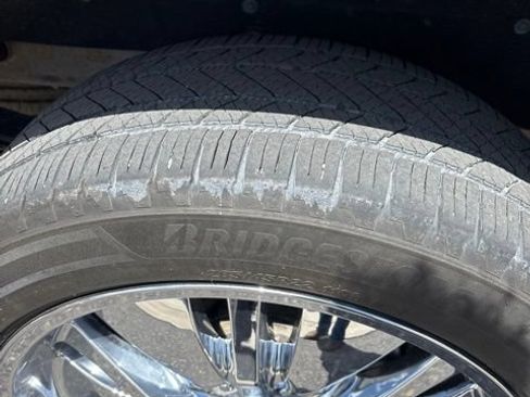 Used 2019 Chevrolet Silverado 1500 High Country AWD/4WD image 11