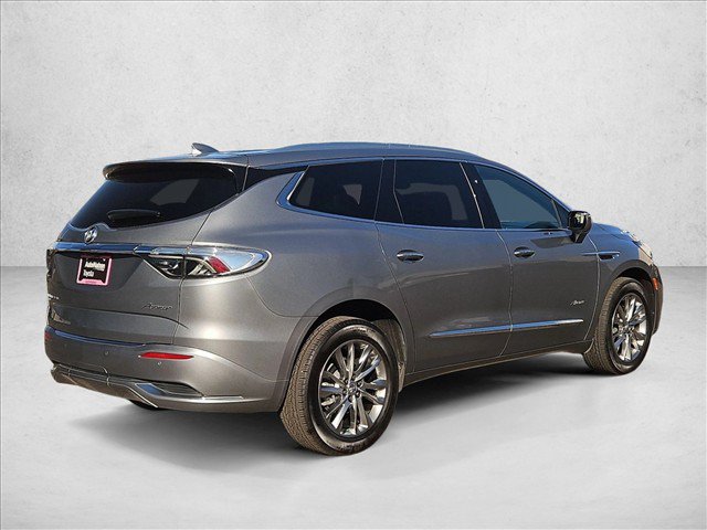 Used 2023 Buick Enclave Avenir w/ Avenir Technology Package AWD/4WD image 5