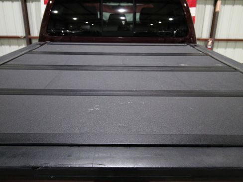 Used 2011 Ford F250 Lariat w/ Lariat Interior Pkg AWD/4WD image 10