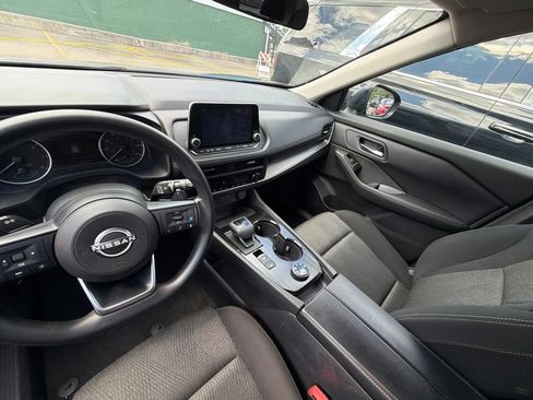 Used 2024 Nissan Rogue SV AWD/4WD image 10