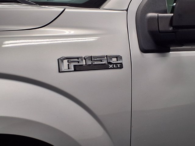 Used 2015 Ford F150 XLT w/ Equipment Group 302A Luxury AWD/4WD image 14
