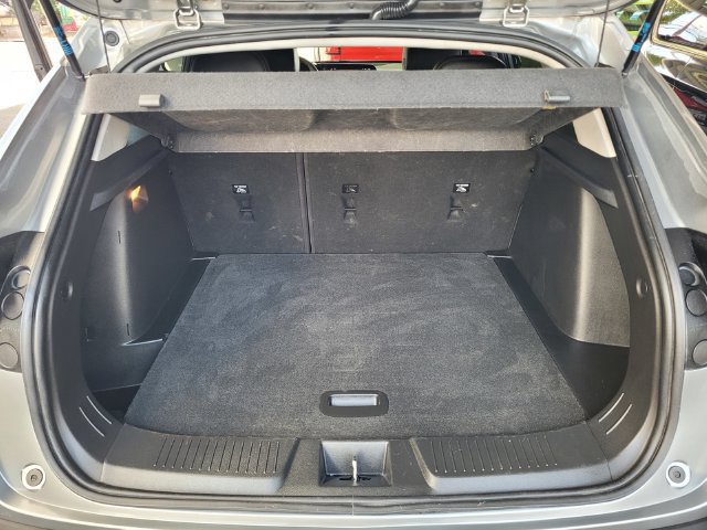 Used 2026 Chevrolet Trax LT FWD image 26