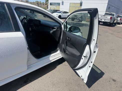 Used 2023 Toyota Corolla LE FWD image 16