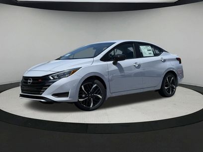 New 2025 Nissan Versa SR w/ Trunk Package