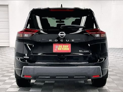 New 2025 Nissan Rogue SL AWD/4WD image 4
