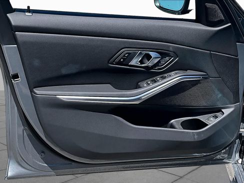 New 2026 BMW 330i Sedan w/ Convenience Package RWD image 10