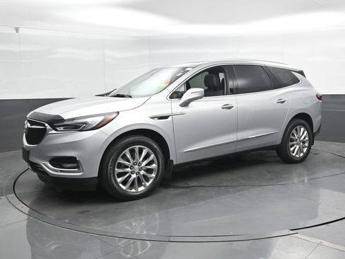 Used 2021 Buick Enclave Premium w/ Sun and Sites Package AWD/4WD image 7