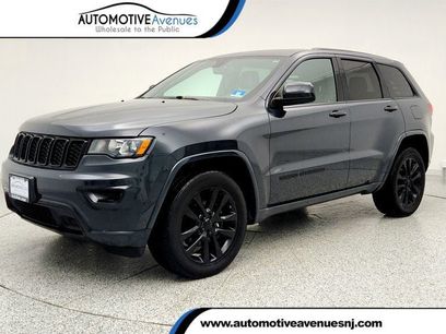 Used 2018 Jeep Grand Cherokee Altitude