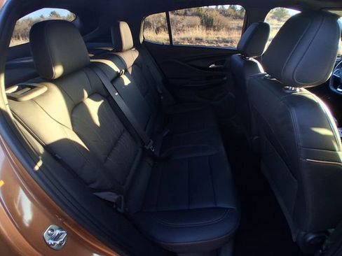 Certified 2025 Buick Envista Avenir image 16