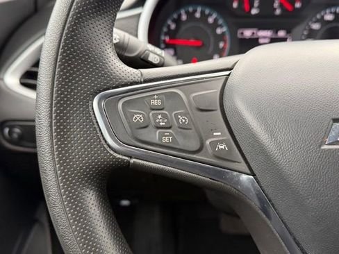 Used 2023 Chevrolet Malibu LT image 28