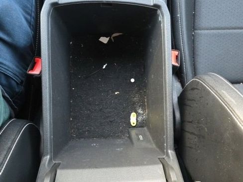 Used 2021 Volkswagen Atlas SE image 16