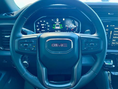 Used 2023 GMC Sierra 1500 AT4 w/ AT4 Preferred Package image 15