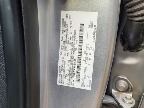 Used 2019 Ford F250 Lariat w/ Chrome Package image 17