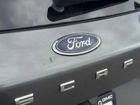 Used 2025 Ford Escape Platinum AWD/4WD image 19