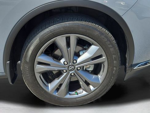 Used 2023 Nissan Murano Platinum w/ Cargo Package image 6