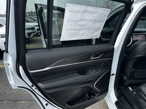 New 2026 Jeep Grand Cherokee L Limited image 34