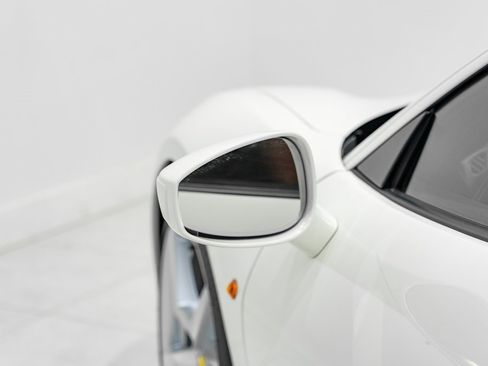 Used 2019 Ferrari 488 GTB Base image 39