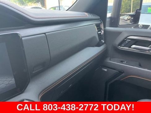 Used 2025 GMC Sierra 2500 AT4 w/ Max Trailering Package AWD/4WD image 27