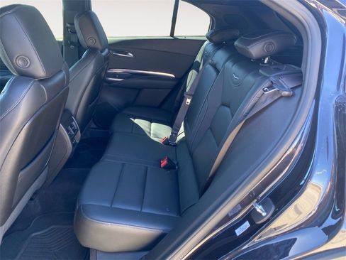 Used 2023 Cadillac XT4 Luxury w/ Cold Weather Package image 12