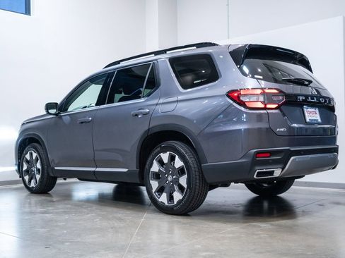 Used 2026 Honda Pilot Elite image 7