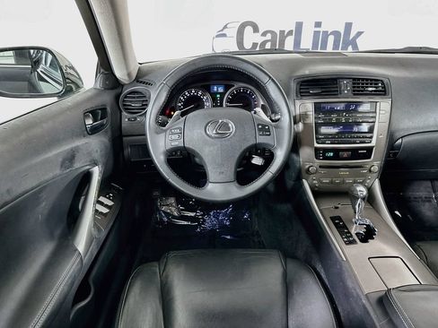 Used 2010 Lexus IS 250 w/ Preferred Accessory Package RWD image 24