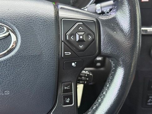 Used 2019 Toyota Sequoia Platinum image 24