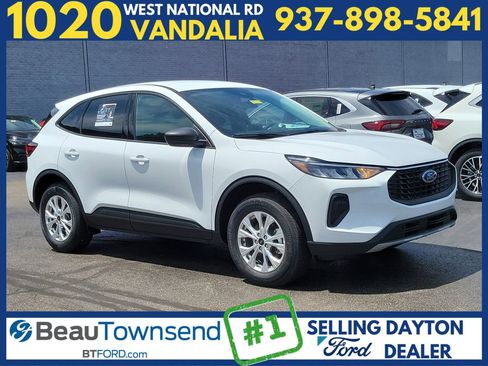 New 2026 Ford Escape Active w/ Cold Weather Package AWD/4WD image 1