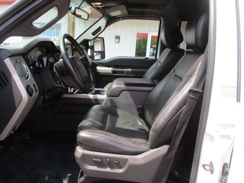 Used 2014 Ford F350 Lariat w/ Lariat Ultimate Package AWD/4WD image 17