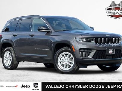 New 2025 Jeep Grand Cherokee Laredo X