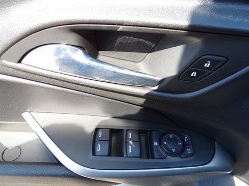 Certified 2024 Chevrolet Trax LS FWD image 12
