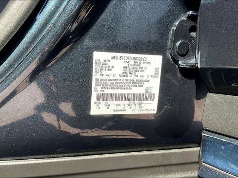 Certified 2023 Ford Explorer XLT w/ Equipment Group 202A AWD/4WD image 22
