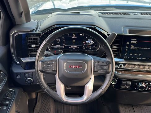 Used 2023 GMC Sierra 1500 Elevation image 21