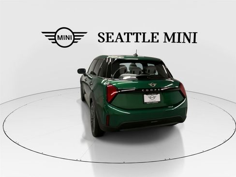 New 2026 MINI Cooper 4-Door Hardtop image 9