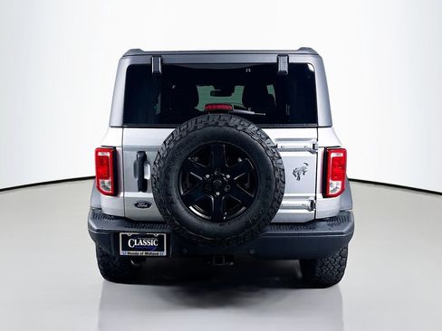 Used 2024 Ford Bronco Black Diamond AWD/4WD image 6