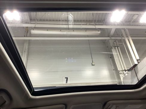 Certified 2023 Subaru Forester Premium image 21