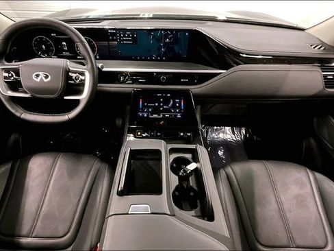 Used 2025 INFINITI QX80 Sensory AWD/4WD image 18