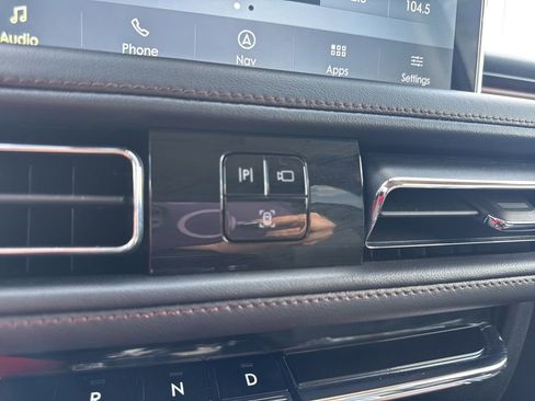 Used 2023 Lincoln Aviator Reserve w/ Equipment Group 201A AWD/4WD image 19