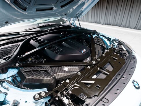 Used 2025 BMW M2 RWD image 44