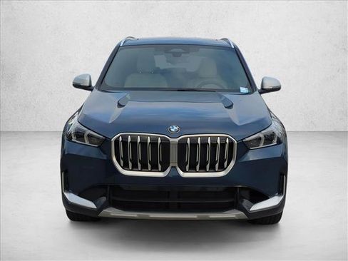 Used 2023 BMW X1 xDrive28i w/ Convenience Package AWD/4WD image 2