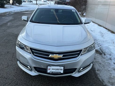 Used 2017 Chevrolet Impala LT image 32