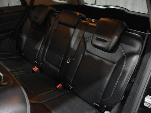 Used 2013 Mercedes-Benz ML 350 4MATIC image 18