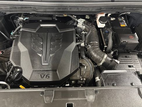 Certified 2024 Kia Carnival EX FWD image 17