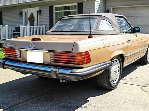 Used 1988 Mercedes-Benz 560 SL image 20