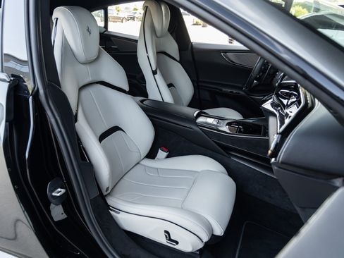 Used 2024 Ferrari Purosangue image 51