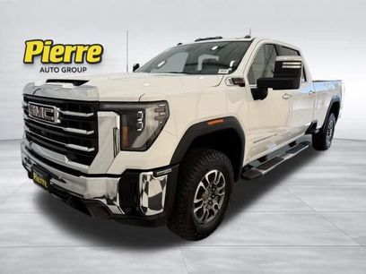 Used 2024 GMC Sierra 3500 SLT w/ SLT Premium Package
