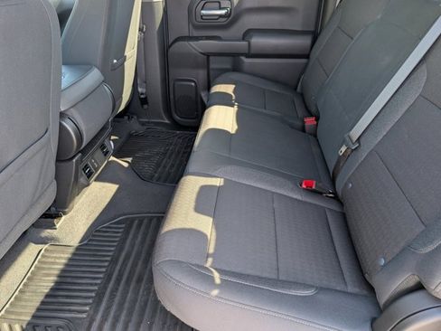 Used 2024 Chevrolet Silverado 1500 Custom image 25